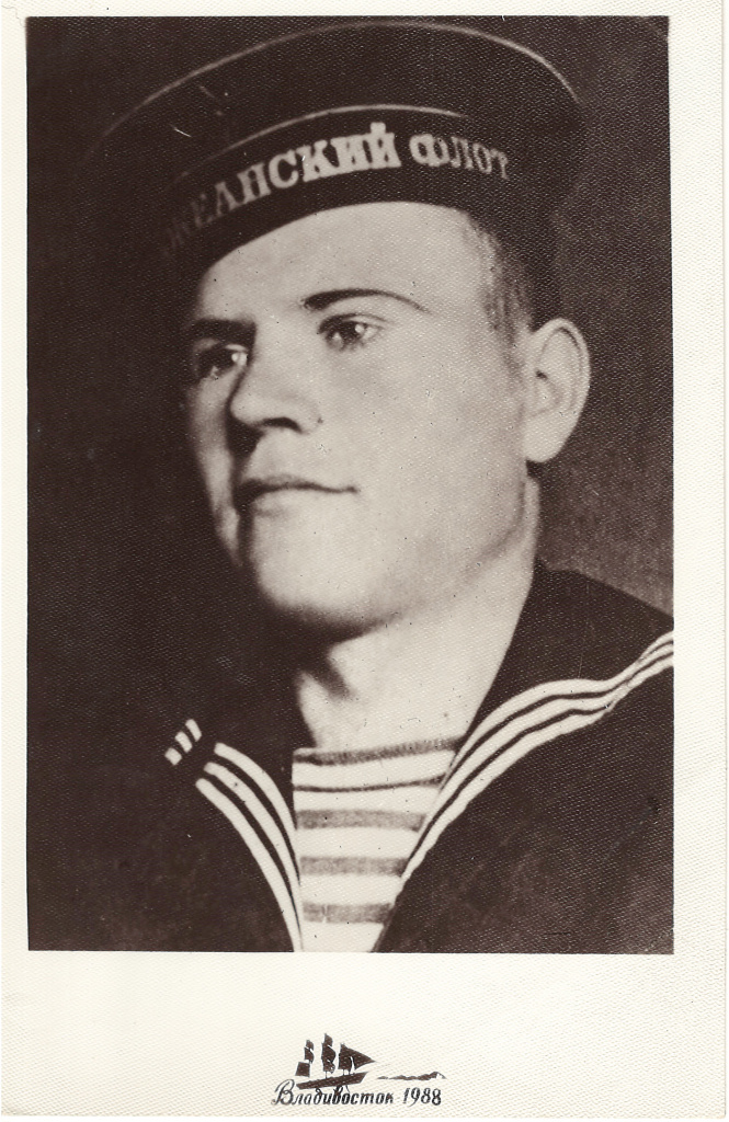 Бондаренко Д.Н. Перед отправкой в действующую армию. 1941 г. ГАПК, фонд Р-1558.Оп.1.Д.3.Л.1 Бондаренко Д.Н. Перед отправкой в действующую армию. 1941 г. ГАПК, фонд Р-1558.Оп.1.Д.3.Л.1